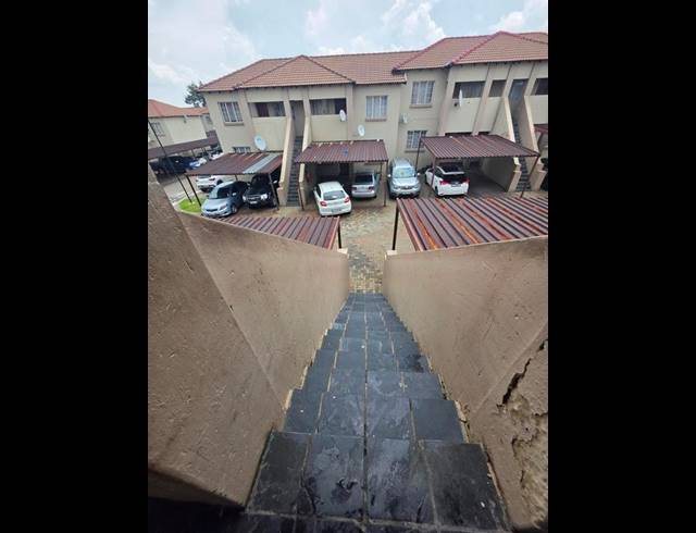 2 BEDROOM APARTMENT FOR SALE IN ELSPARK EXT 4